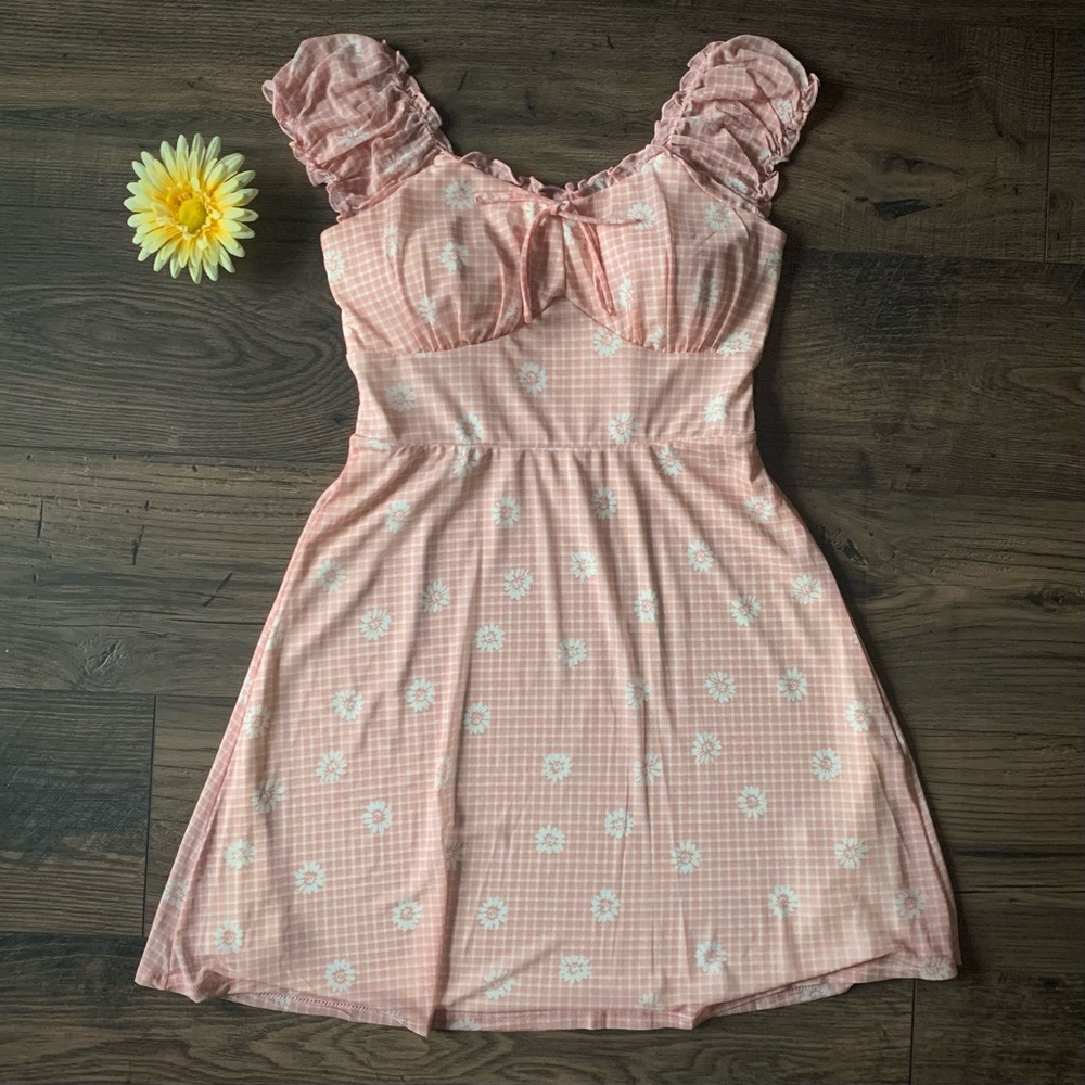 Plaid daisies dress 90s style padded medium pink orange